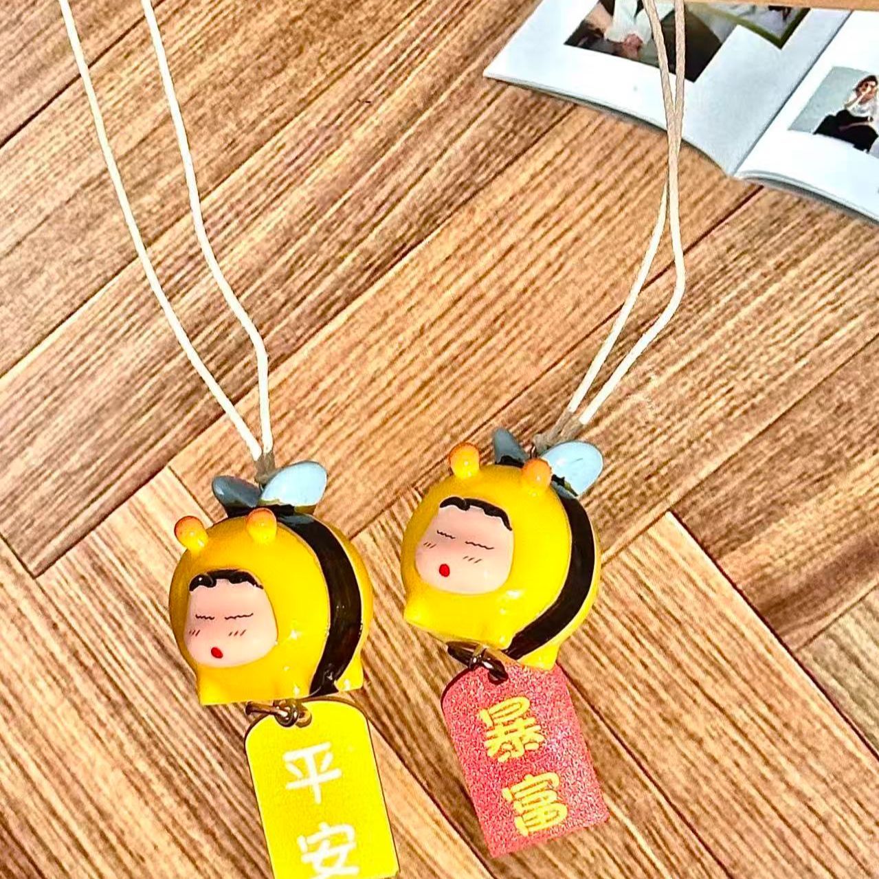 Crayon Shin-chan Bienen-Cospla – Car Accessories For Interior Bewertung und Preis